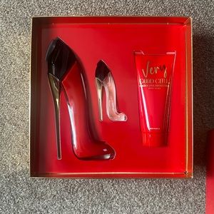 Carolina Herrera perfume set